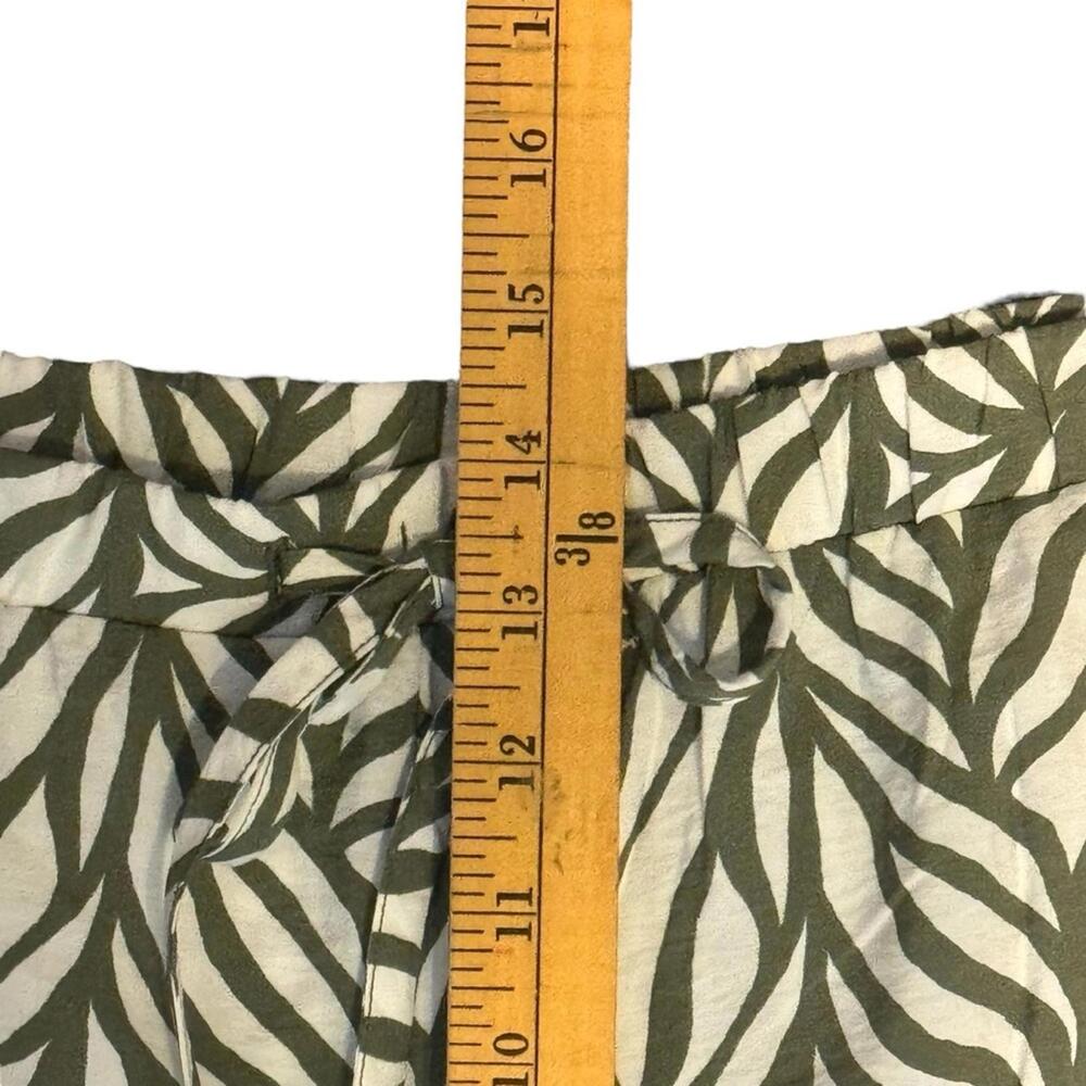 SOHO Apparel Olive Leaf Print Wide Leg Pants L Casual Boho Resort Rayon Blend - Picture 7 of 9